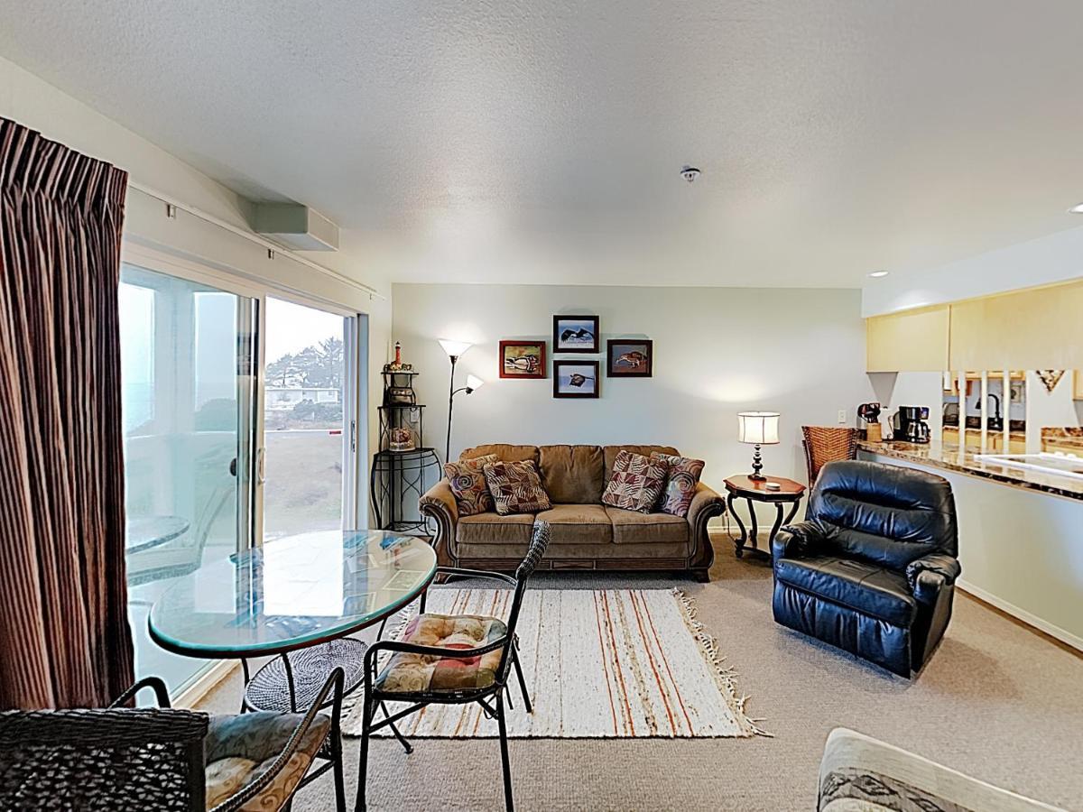 New Listing! Bay-View Beauty With Private Balcony Condo リンカーン・シティー エクステリア 写真