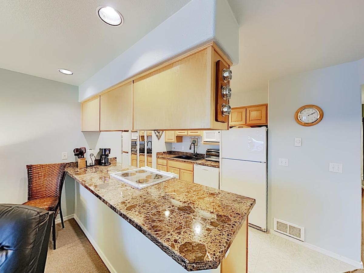 New Listing! Bay-View Beauty With Private Balcony Condo リンカーン・シティー エクステリア 写真